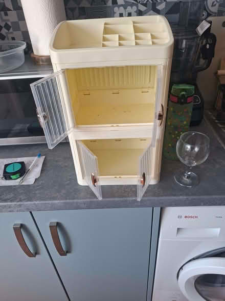 Photo of free Make up holder (Eaton NR4) #2