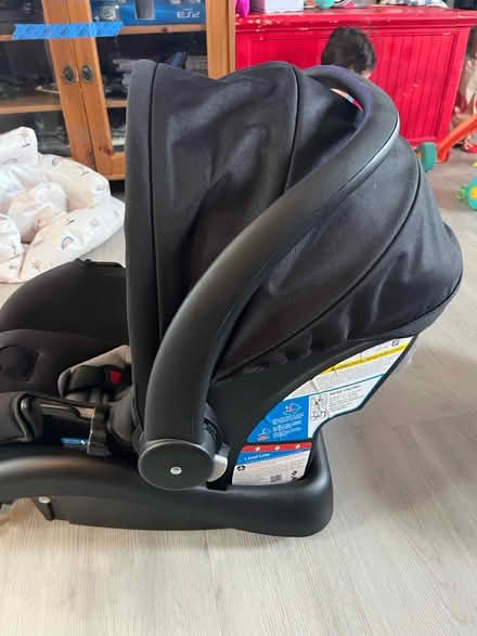 Photo of free Infant car seat (21224) #3