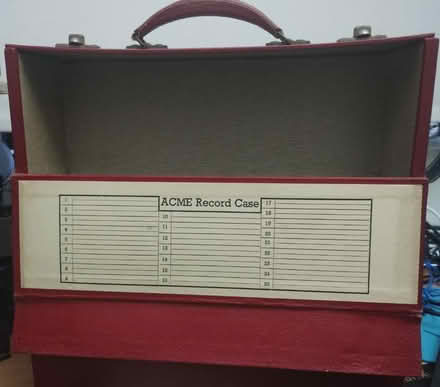 Photo of free Record Case (Hatfield, AL10) #2