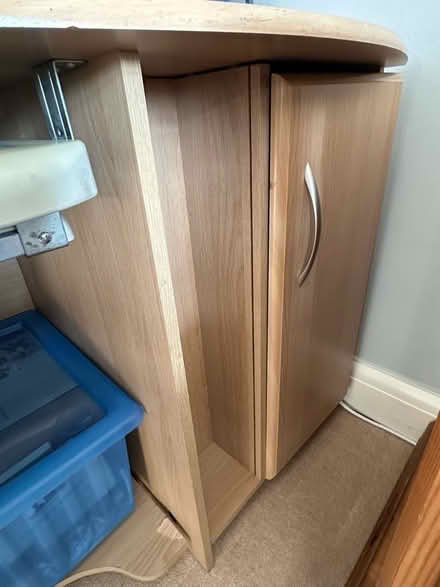 Photo of free Desk (Sanderstead CR2) #3
