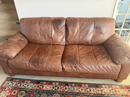 Photo of free Leather setter (Reading RG30) #1