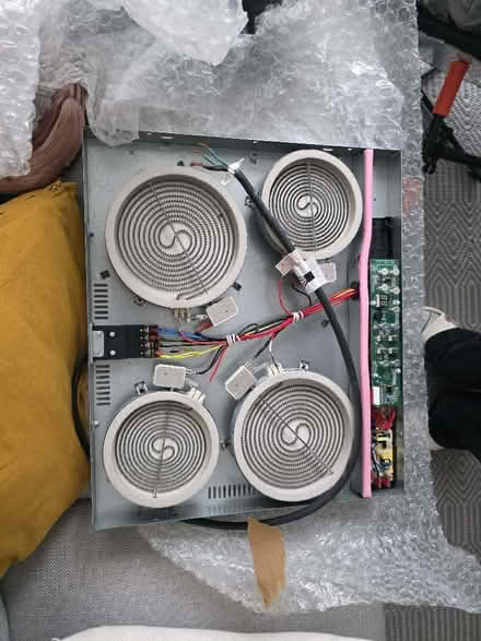 Photo of free Smeg 60cm ceramic hob base (no glass) (North Acton W3) #2