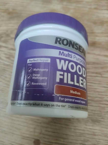 Photo of free Ronseal medium colour wood filler (Jericho OX2) #2