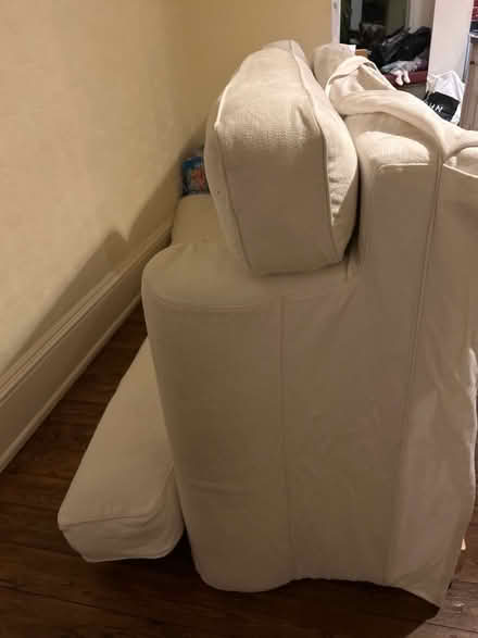 Photo of free White sofa (Thorner LS14) #3
