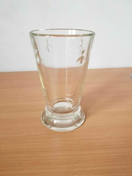 Photo of free Glass tumbler with bee design (Gloucester) #1
