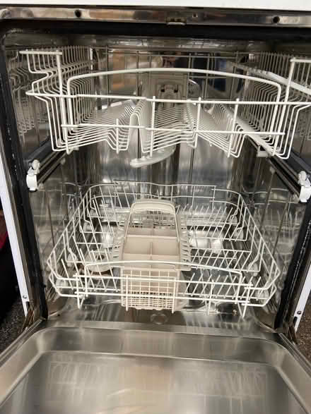 Photo of free Hotpoint Aquarius Dishwasher (Bowerham LA1) #3