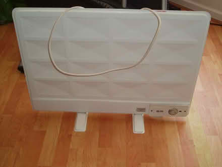 Photo of free Glen Oil Filled Electrical Slim Panel Radiator. (Yateley GU46) #1