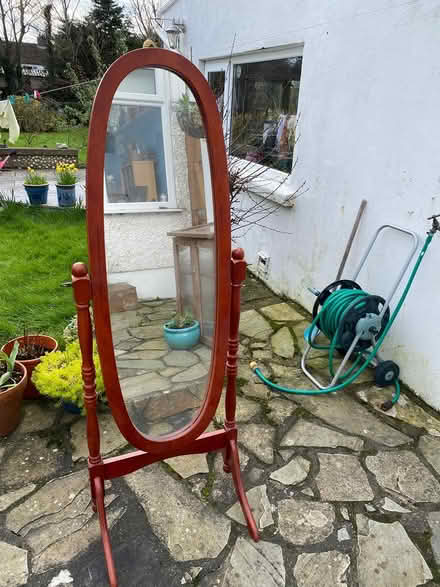 Photo of free Free standing mirror (Dublin 9) #1