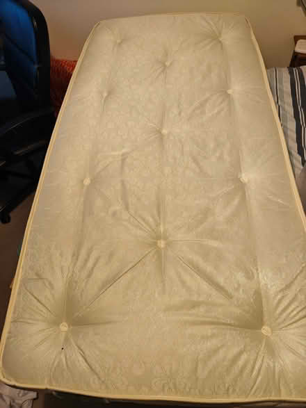 Photo of free Single mattress (Kennington OX14) #1