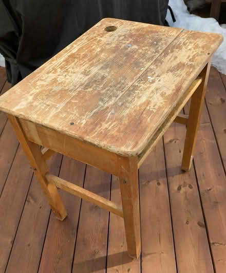 Photo of free Old primary school desk (Carlingwood) #1