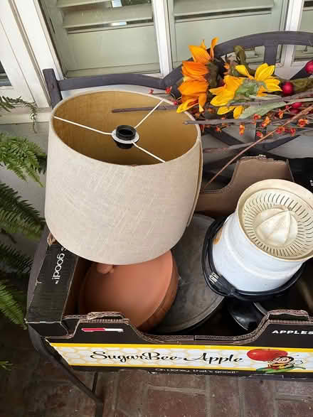 Photo of free household items and decor (North Palo Alto) #2