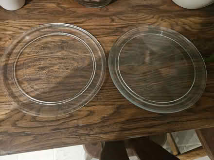 Photo of free Microwave plates (Southsea PO5) #1