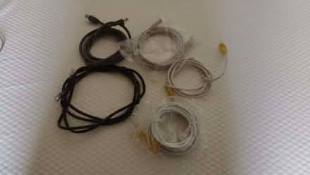 Photo of free various computer cabling coaxial etc (Station Area RG21) #4