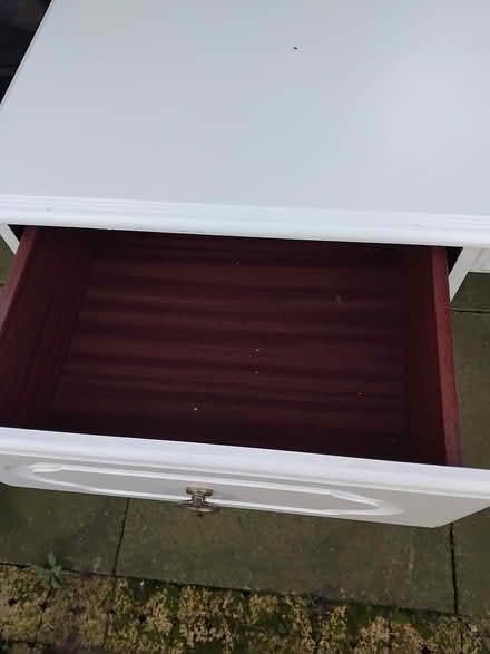 Photo of free Dressing table (St jhons Woking) #3