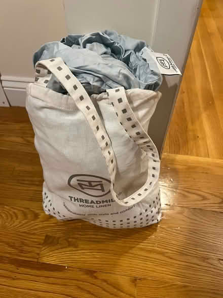 Photo of free Sheet set (Porter Square) #1