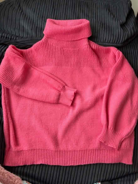 Photo of free Ladies Jumper sz 12-16 can wear (Levenshulme M19) #3