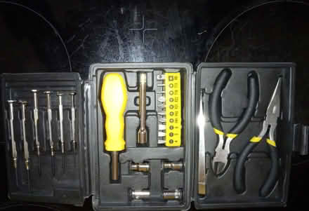 Photo of free miniature toolkit. (Twerton) #1
