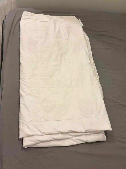 Photo of free John Lewis Goose Down Duvet 2.5 Tog King Size (Sun In The Sands Roundabout SE9) #2
