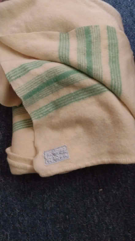 Photo of free Pure wool blanket green strip (Station Area RG21) #1