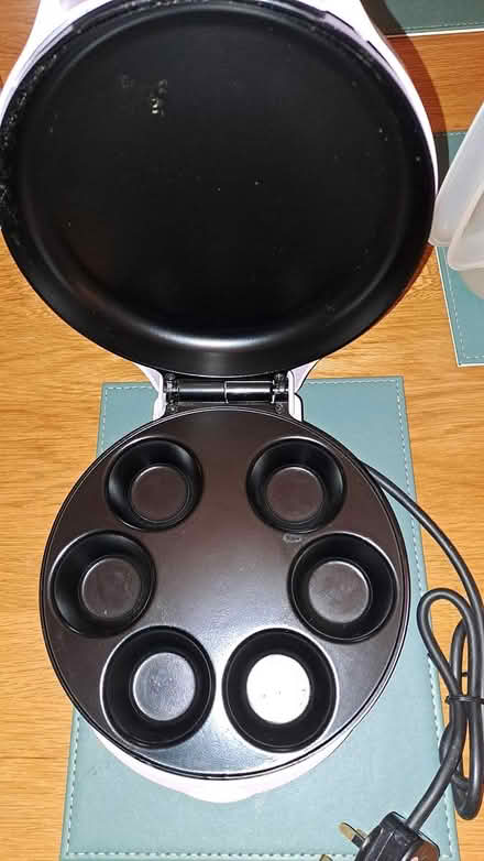 Photo of free Cupcake Maker (Woodford GL13) #2