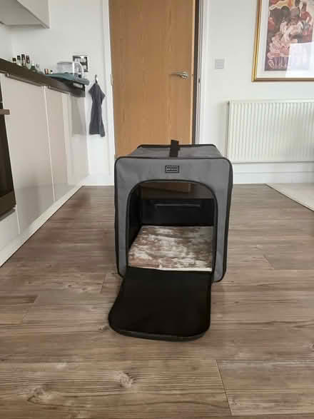Photo of free Dog travel crate and dog car seat (Lewisham SE13 7FZ) #2