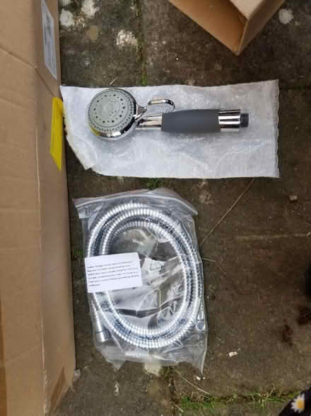 Photo of free 900mm shower kit, stainless steel (Gloucester) #4