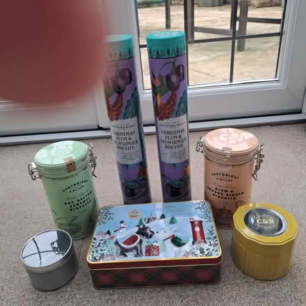 Photo of free Various tins useful for biscuits, spagetti etc (Rushcliffe NG2) #1