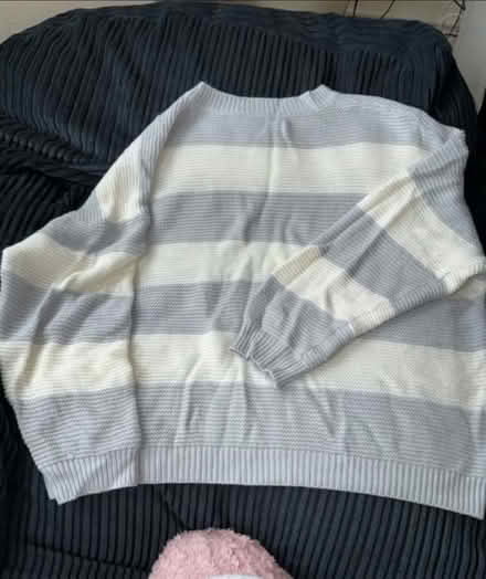 Photo of free Ladies Jumper sz 12-16 can wear (Levenshulme M19) #2