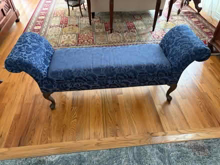 Photo of free Settee (Gillette, NJ) #1