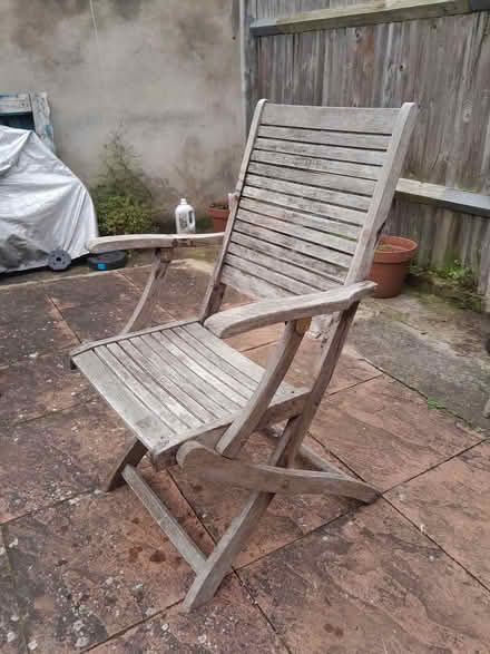 Photo of free Vintage Garden chairs (Tooting SW17) #2