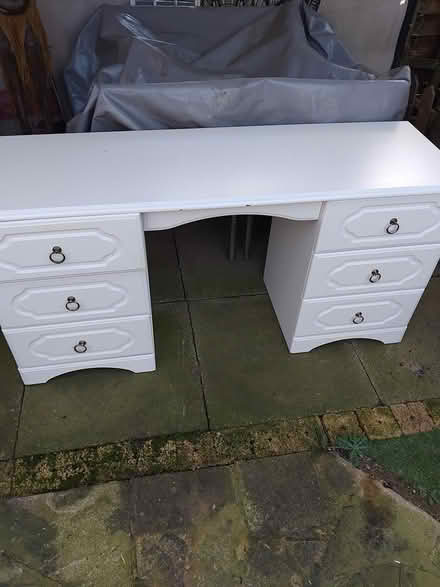 Photo of free Dressing table (St jhons Woking) #1