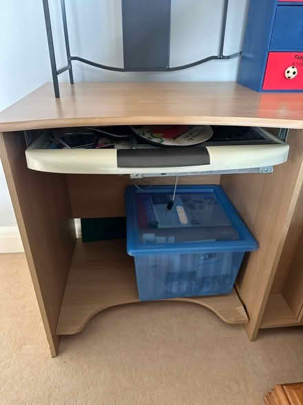 Photo of free Desk (Sanderstead CR2) #2