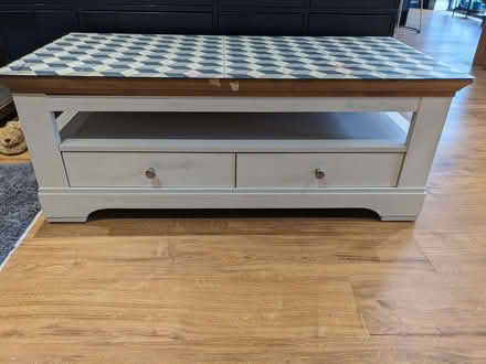 Photo of free TV cabinet (Great Denham MK40) #1