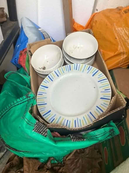 Photo of free Plates and bowls (Keynsham Memorial Park BS31) #1