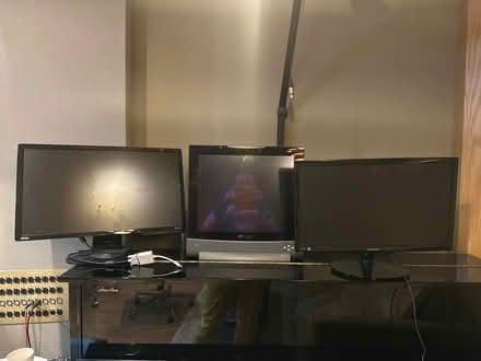 Photo of free 3 x computer monitors (Tileyard Road N79AH) #1