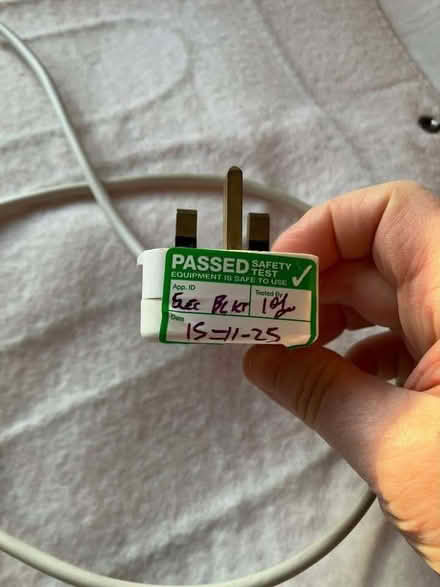 Photo of free Single Electric Blanket (Ashchurch GL20) #4