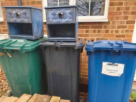 Photo of free Outdoor Solar lights (Colindale NW9) #2