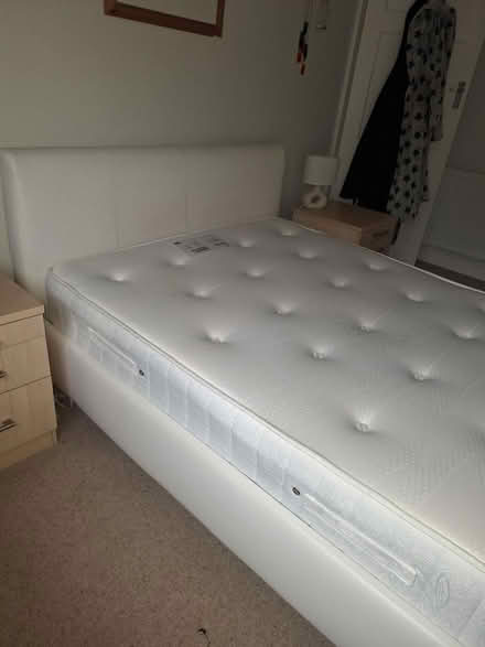 Photo of free Double bed (Scarborough) #3