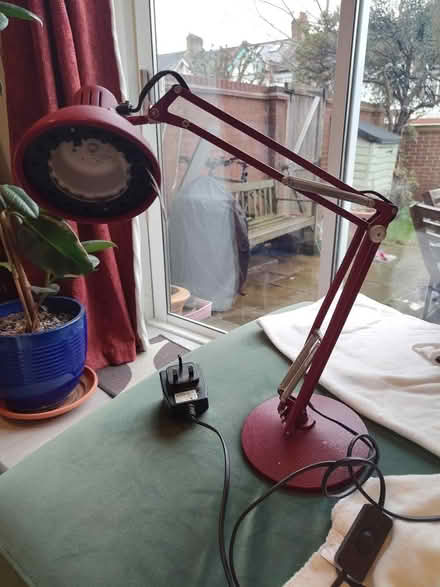 Photo of free Desk lamp (Tooting, SW17) #1
