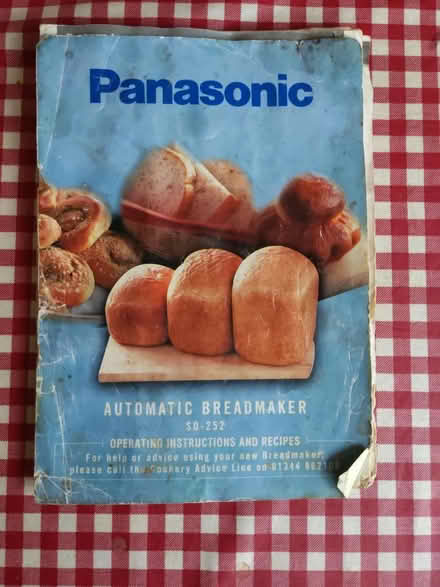 Photo of free Bread Maker (Central Wokingham RG40) #2