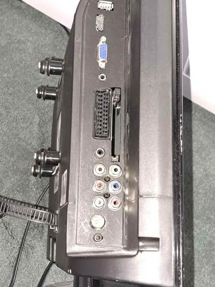 Photo of free 18.5 inch LCD TV (Vange SS16) #4