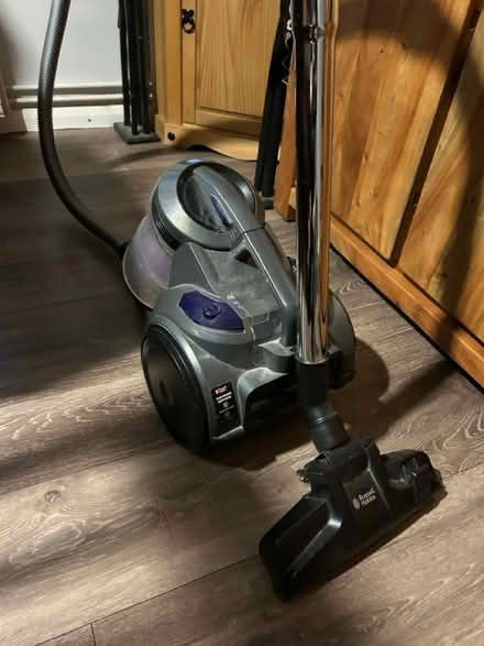 Photo of free Russell Hobb vacuum cleaner (SG8) #2