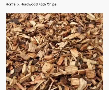 Photo of Wood chippings (Raynes Park (SW20)) #1