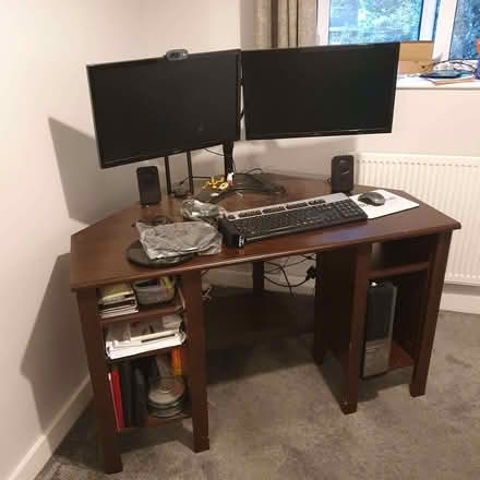 Photo of free Corner home office desk (Southfields SW19) #1