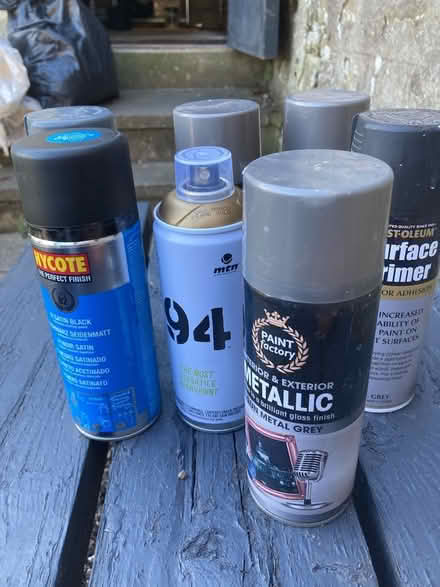 Photo of free Tins of spray paint (Law DD3) #1