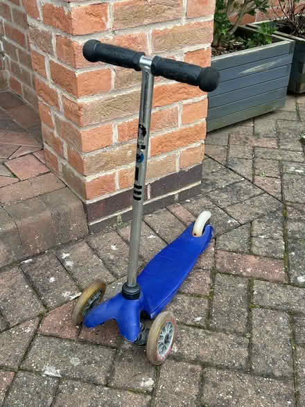 Photo of free Micro Scooter (Gedling NG4) #1