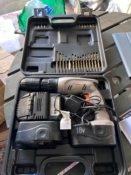 Photo of free Powerbase Excel drill with bits (Gyle EH12) #1