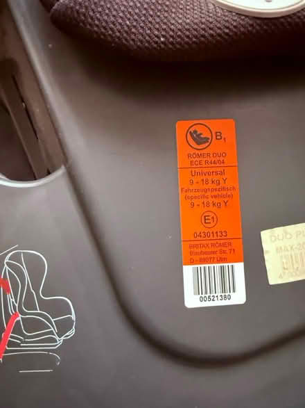 Photo of free Britax Childs car seat (Holbrook DE56) #2