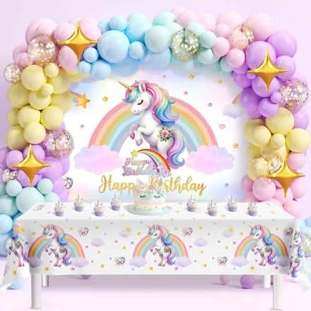 Photo of Unicorn and rainbow party decorations (Buckhurst Hill IG9) #1