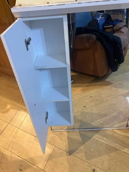 Photo of free Bathroom mirror (Prittlewell SS2) #3